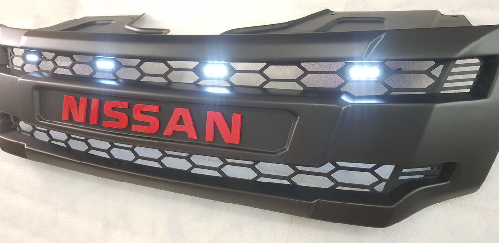 NISSAN NAVARA NP300 GRILL