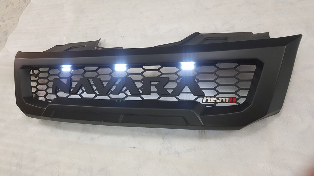 NISSAN NAVARA NP300 GRILL V2