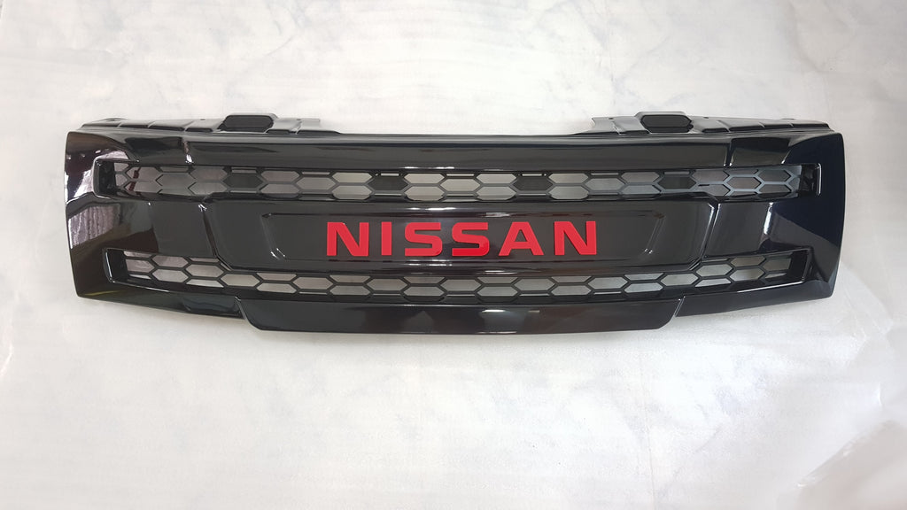 NISSAN NAVARA D40 GRILL RED NISSAN 2005-2010 PRE-FACELIFT