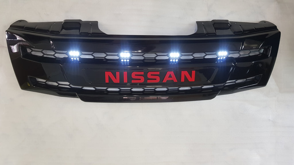 NISSAN NAVARA D40 GRILL RED NISSAN 2005-2010 PRE-FACELIFT