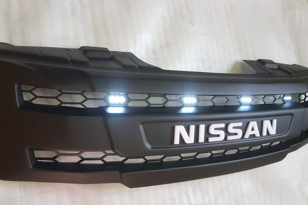 NISSAN NAVARA D40 GRILL WHITE NISSAN 2005-2010 PRE-FACELIFT