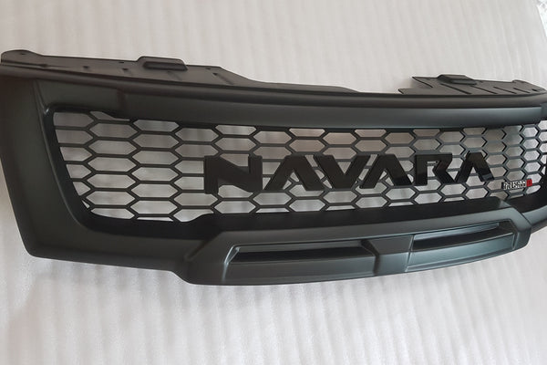 NISSAN NAVARA FACELIFT GRILL 2011-2015 FULL GRILL BLACK LOGO