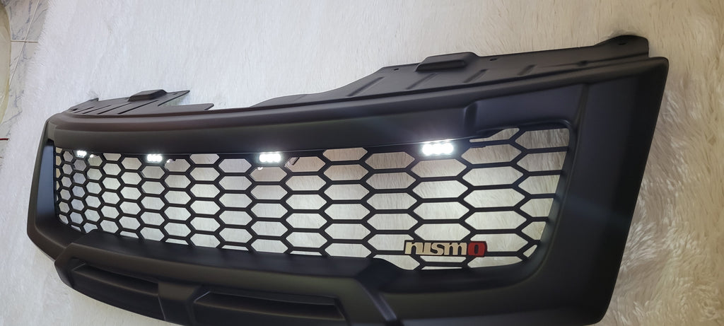 NISSAN NAVARA FACELIFT GRILL 2011-2015 MATT BLACK NO LOGO VERSION