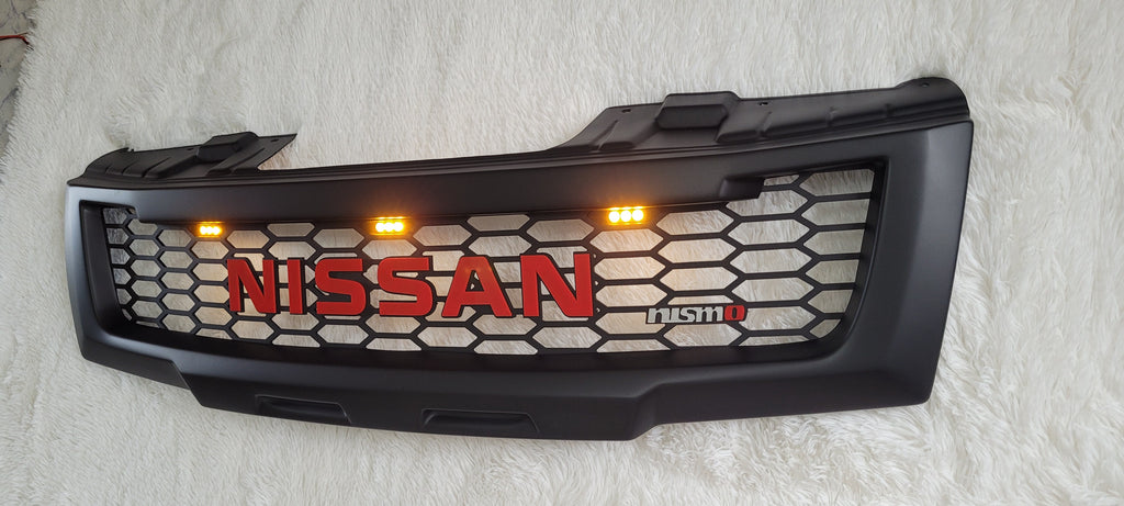 NISSAN NAVARA D40 GRILL NEW VERSION  2005-2010 PRE-FACELIFT  NEW RELEASE RED VERSION