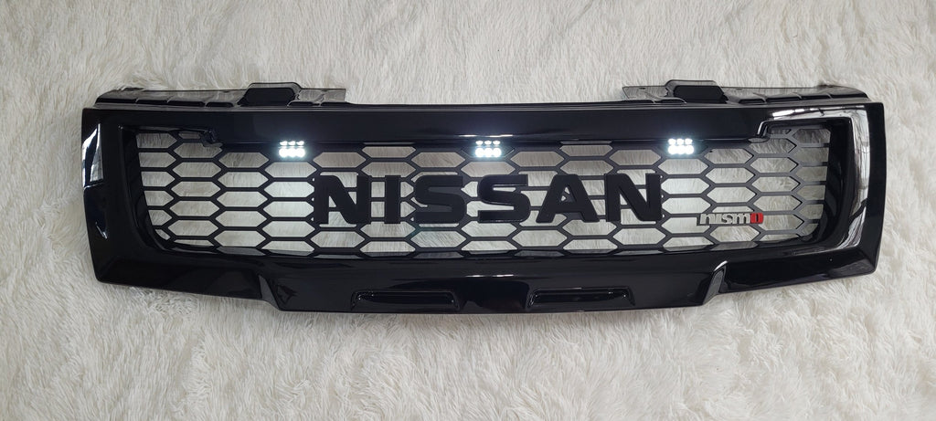 NISSAN NAVARA D40 GRILL NEW VERSION  2005-2010 PRE-FACELIFT  NEW RELEASE