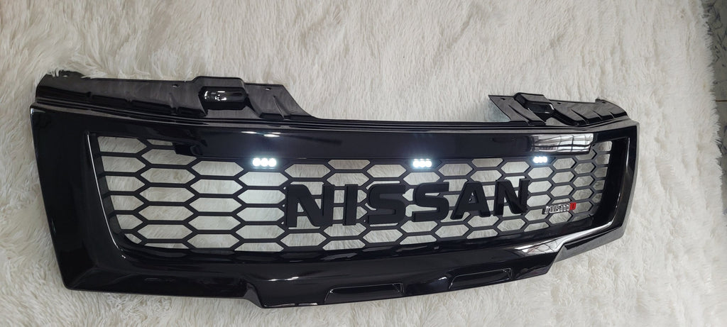 NISSAN NAVARA D40 GRILL NEW VERSION  2005-2010 PRE-FACELIFT  NEW RELEASE