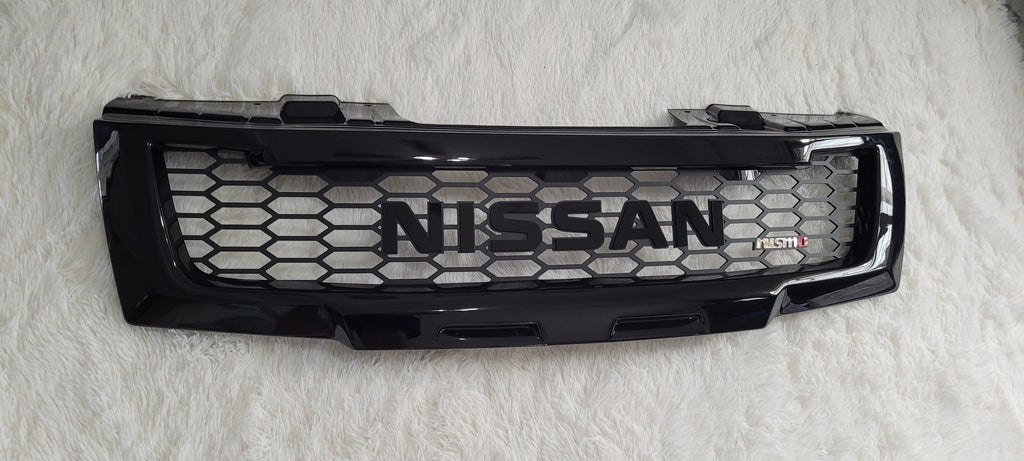 NISSAN NAVARA D40 GRILL NEW VERSION  2005-2010 PRE-FACELIFT  NEW RELEASE