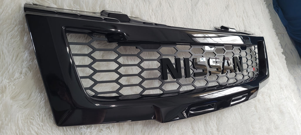 NISSAN NAVARA D40 GRILL NEW VERSION  2005-2010 PRE-FACELIFT  NEW RELEASE