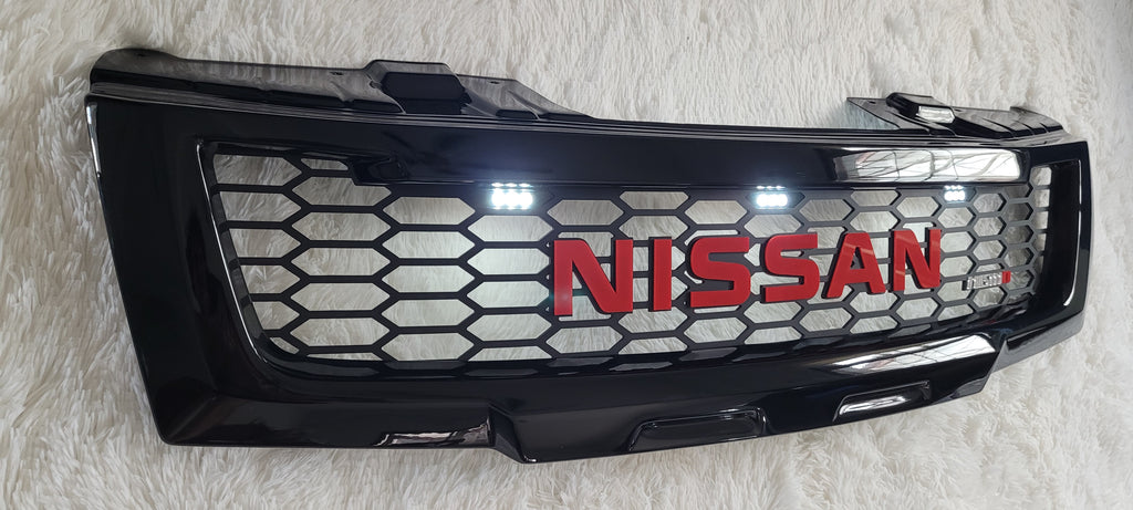 NISSAN NAVARA D40 GRILL NEW VERSION  2005-2010 PRE-FACELIFT  NEW RELEASE RED VERSION