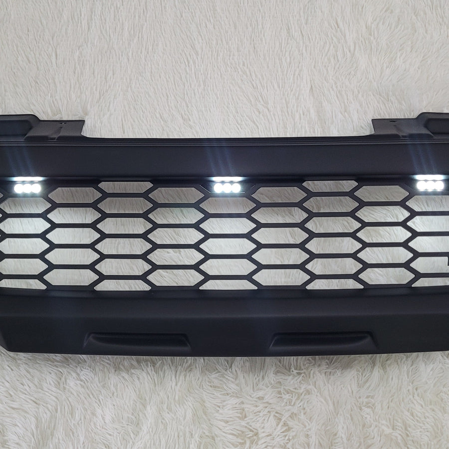 NISSAN NAVARA D40 GRILL NEW VERSION  2005-2010 PRE-FACELIFT PLAIN