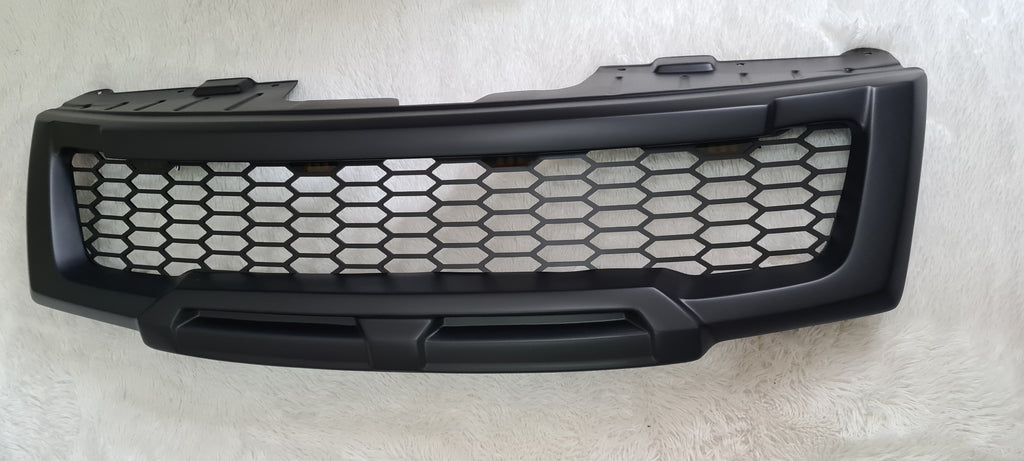 NISSAN NAVARA FACELIFT GRILL 2011-2015 MATT BLACK NO LOGO VERSION