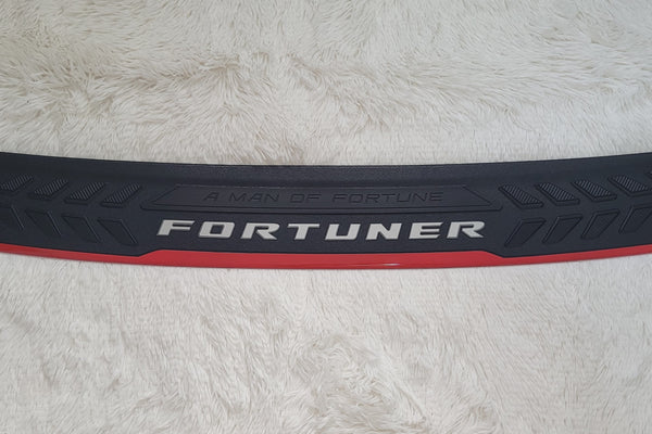 TOYOTA FORTUNER 2015-2024  BUMPER TRIM PROTECTOR FITT