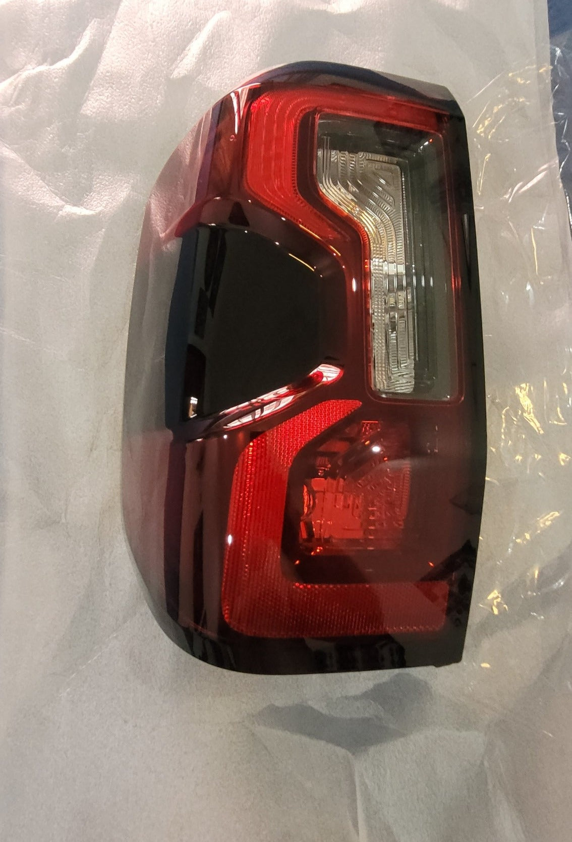 Genuine Ford rear light Standard non radar Next Gen Ranger. 2022-2024 ...