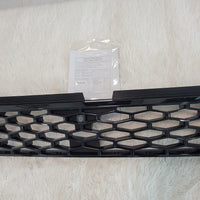 GENUINE GR GLOSS COMPLETE GRILL TOYOTA HILUX 2026