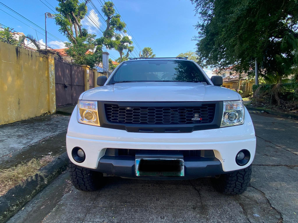 NISSAN NAVARA D40 GRILL NEW VERSION  2005-2010 PRE-FACELIFT PLAIN