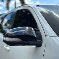 PACKAGE- GENUINE TOYOTA HILUX  2015-2018 MIRROR CAPS+SET OF DOOR HANDLES