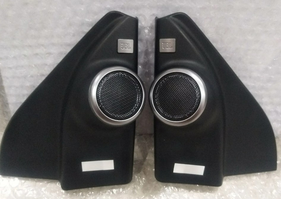 TOYOTA HILUX FORTUNER 2015-2024 TWEETER MOULD COVER  JBL  1 set includes left and right