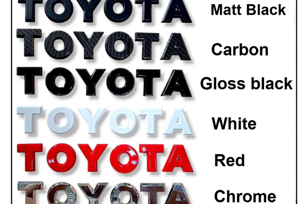 Toyota Hilux front grill logo
