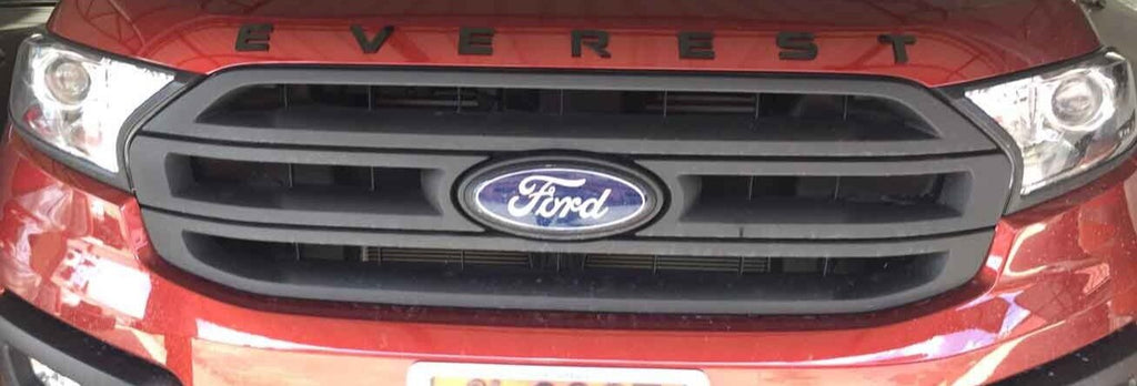 FORD EVEREST 2015-2024 SET OF BONNET LETTERS"EVEREST" LETTERS BLACK