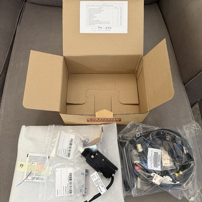 GENUINE HILUX TAIL GATE CENTRAL LOCK SYSTEM  2026