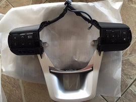 TOYOTA HILUX 2016 GENUINE STEERING WHEEL SWITCH MODE CONTROL AUDIO-MONITORS