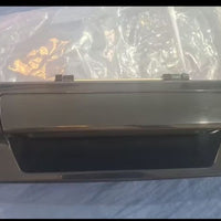 Toyota Hilux tailgage trim replacement