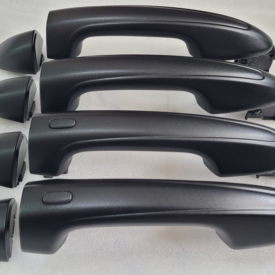 TOYOTA FORTUNER /HILUX  2015-2025  FULL SET OF MATT BLACK DOOR HANDLES GENUINE PARTS